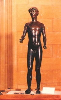 Statuetta in bronzo dell'Efebo di Selinunte, raffigurante un giovine ignudo