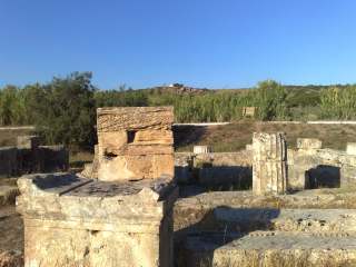 Più a Nord del Santuario delle Malophoros se ne trova un'altro dedicato Santuario di Zeus Meilìchios