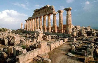 Il Tempio C, uno dei più antichi e sicuramente il più importante tempio dell'Acropoli di Selinunte