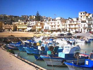 Marinella di Selinunte vista dal porto in piazza scalo di bruca (allo scaro)